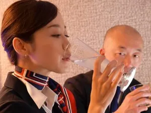 WAAA-197,WAAA-197 ガチイキ黑人 đã được mở khóa ワールド FUCK! Bánh kem đẫm mồ hôi của Manatsu chính là bánh kem! Kinoshita Himari